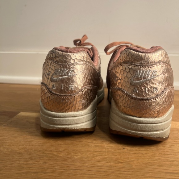 Size 8 - Nike Air Max 1 Cut Out Premium Bronze 2014 - Picture 8 of 9